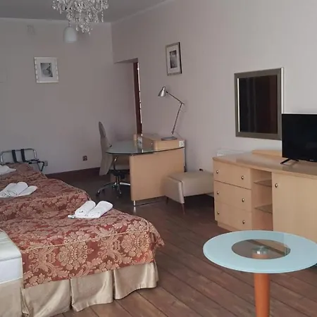 Motel Domek Myśliwski Bobolice (Koszalin)