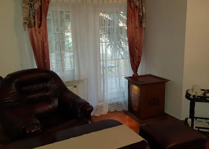 Motel Domek Mysliwski Bobolice (Koszalin)