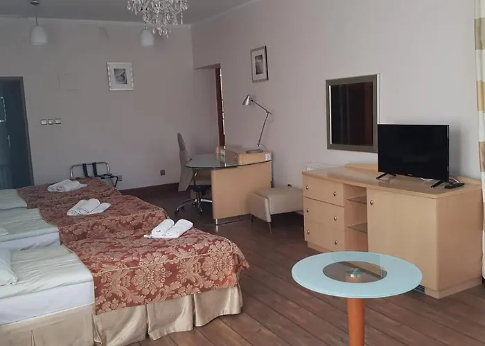 Motel Domek Mysliwski Bobolice (Koszalin)